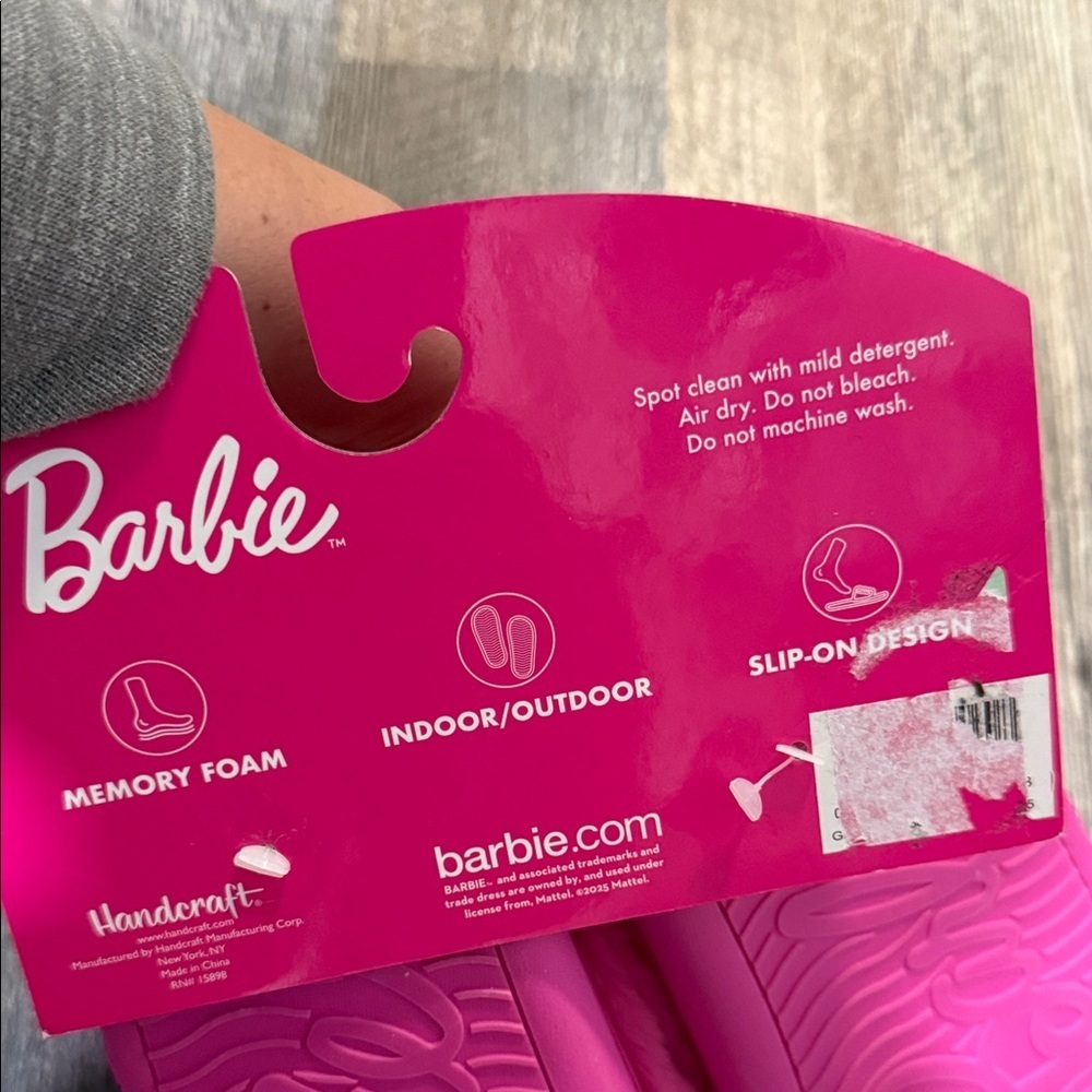 Barbie Glitter Heart Pink Slippers - Picture 9 of 10